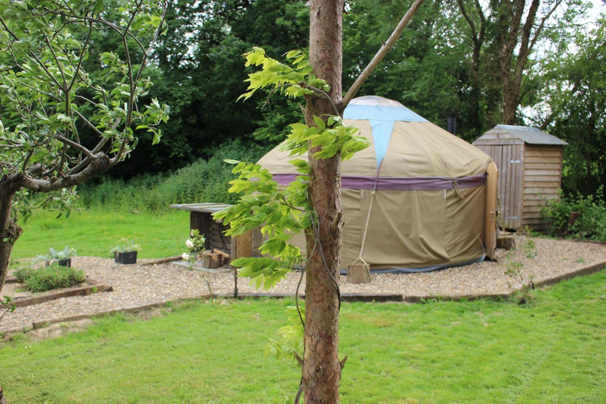The Yurt At Worcesters Farm Canterbury Exterior foto